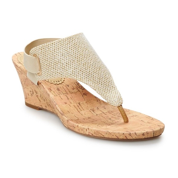 Croft & Barrow: Gold Chow Chow Wedge Sandals - Picture 1 of 6